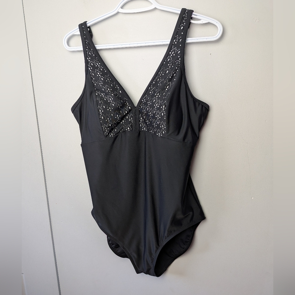 KRISTA One Piece Bathing Suit Women Size 16  Black With White Details On Breast